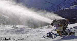Saalbach-Hinterglem ensures the availabilty of snow with a vast number of snowguns
